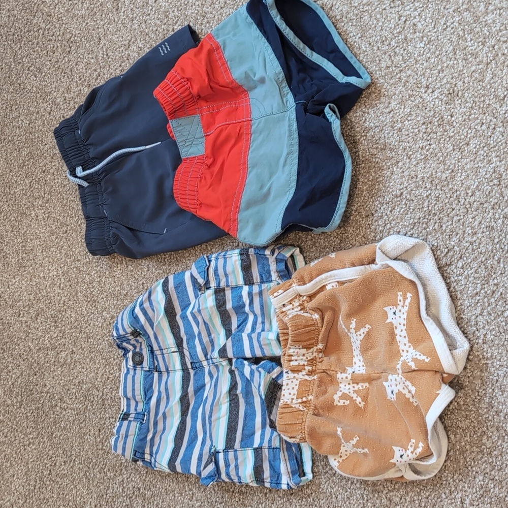 Lot of 2T shorts